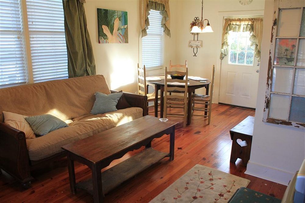 Carroll House Bed & Breakfast Bay St. Louis Exteriör bild